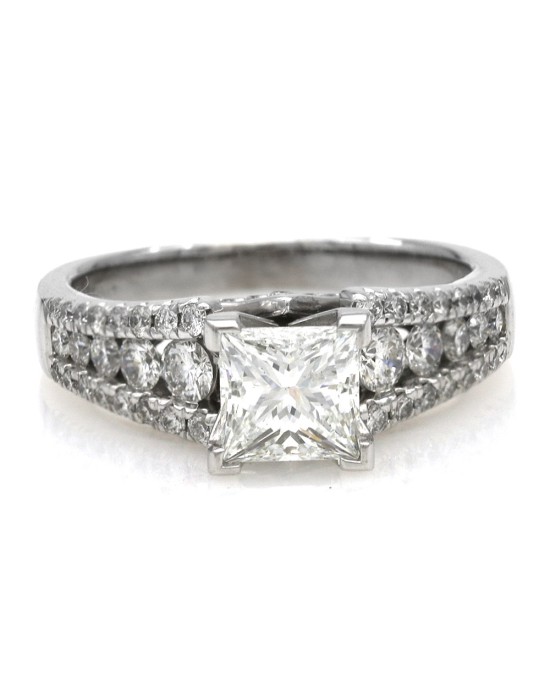 Princess Cut Diamond Solitaire Engagement Ring in White Gold